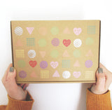 Discover the art of crafting your original rubber stamp with a complete DIY kit!